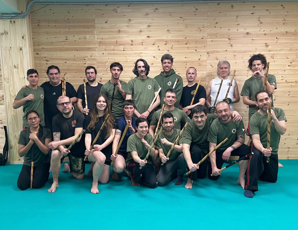 Grupo Clases Artes Marciales Filipinas (Kali Filipino- Eskrima - Arnis) en Barcelona: Poble Nou, El Clot (Defensa Personal)