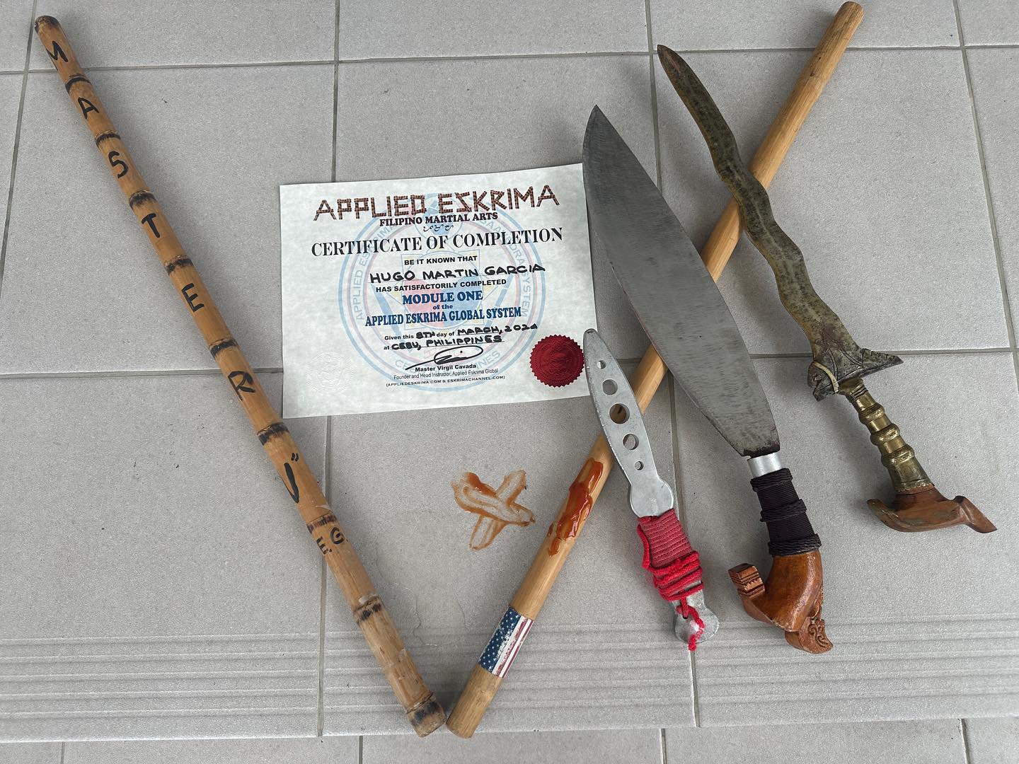Certificación de instructor en Applied Eskrima con GM Virgil Cavada