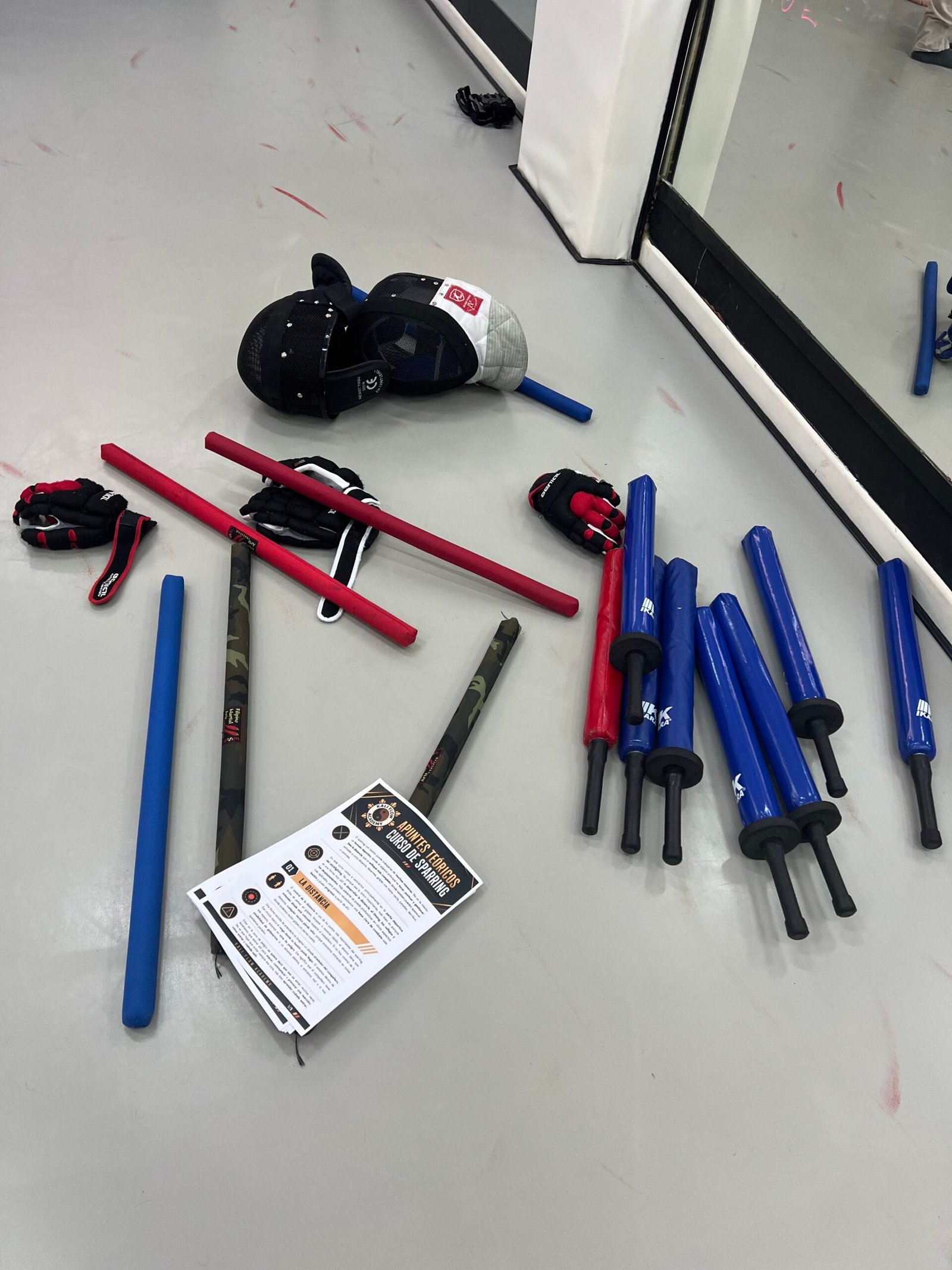 Material y apuntes del curso intensivo de Stickfighting en Barcelona