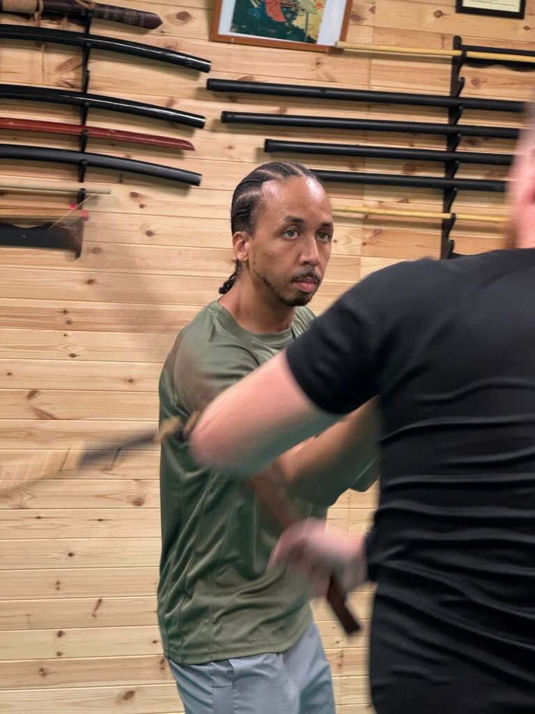 Clase grupal de Kali Filipino en El Clot